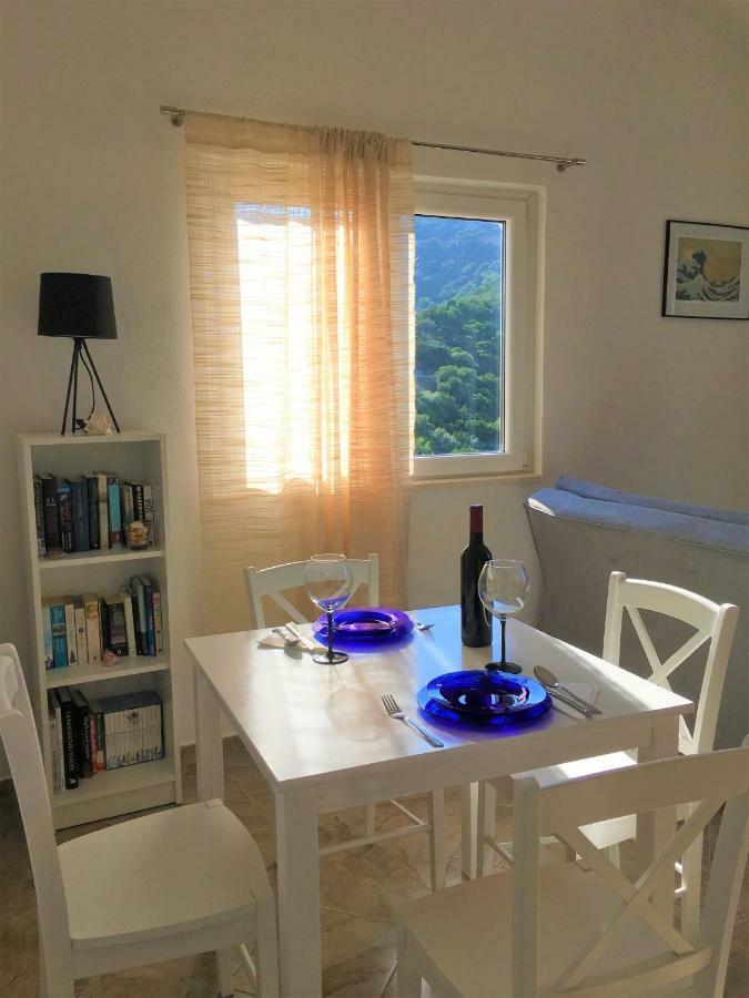 Apartments Kurelja Lastovo Buitenkant foto