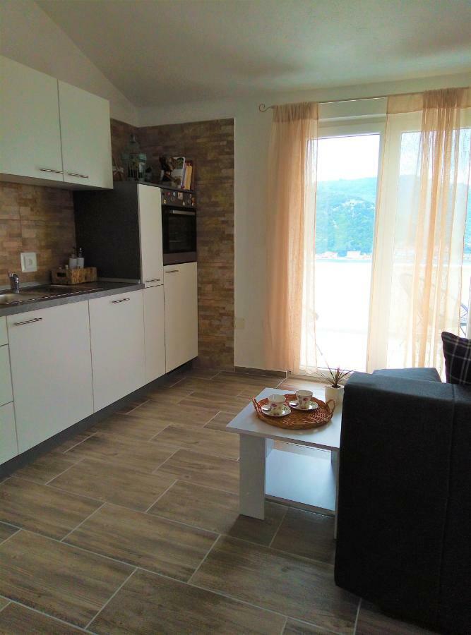 Apartments Kurelja Lastovo Buitenkant foto